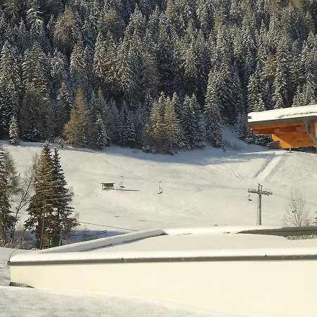 Schneekristall شقة